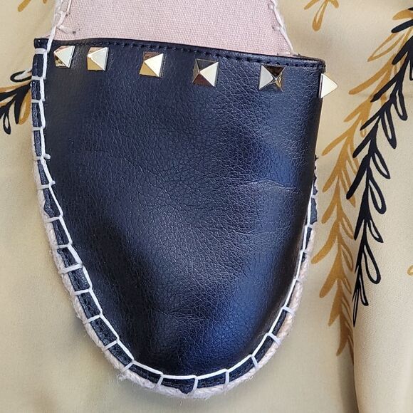 Torrid scrappy sandles 8 WW NWOT - Picture 2 of 5